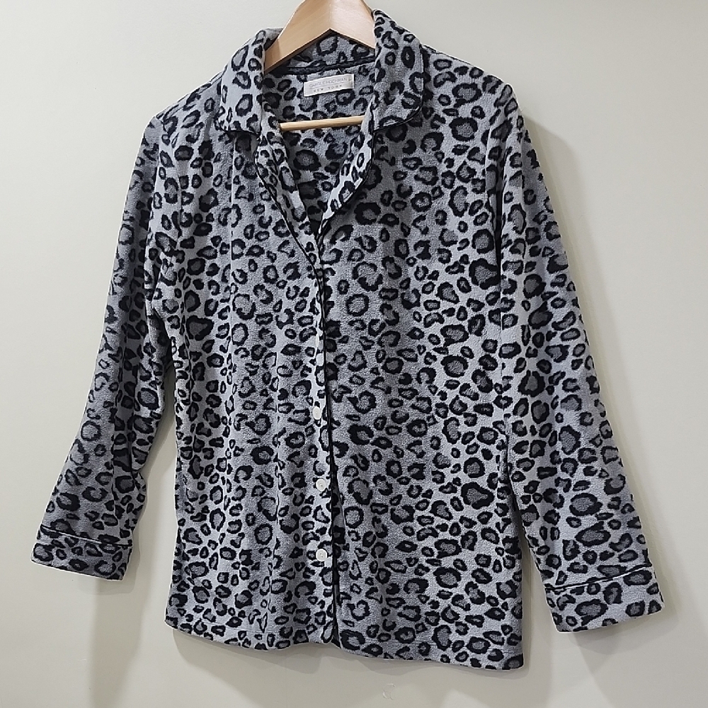 Midnight by Carole Hochman Gray and Black Patterned Top